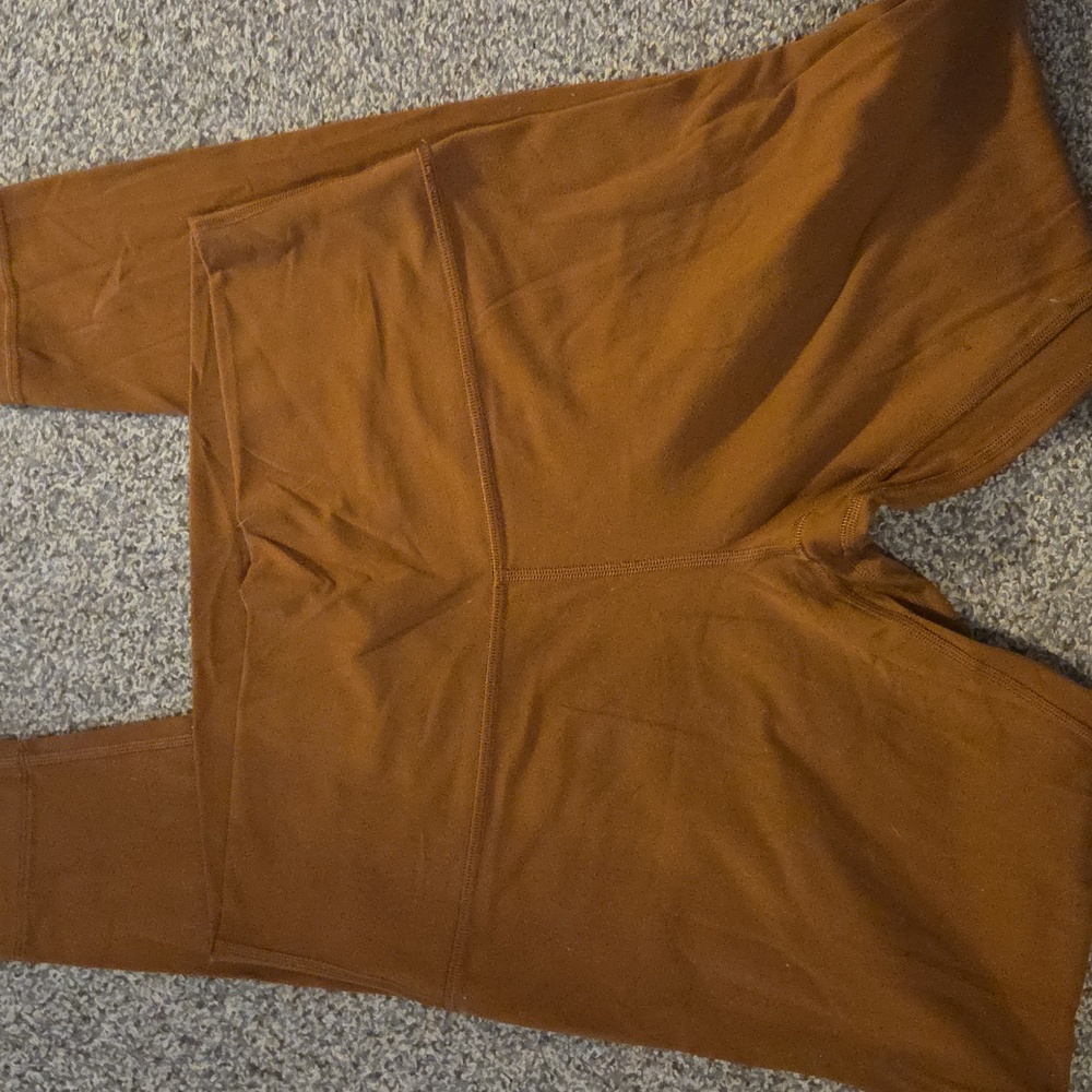 Lululemon Align 28'' High Rise Leggings - Picture 4 of 6
